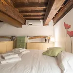 Lambertesca Loft By Mmega Apartman *